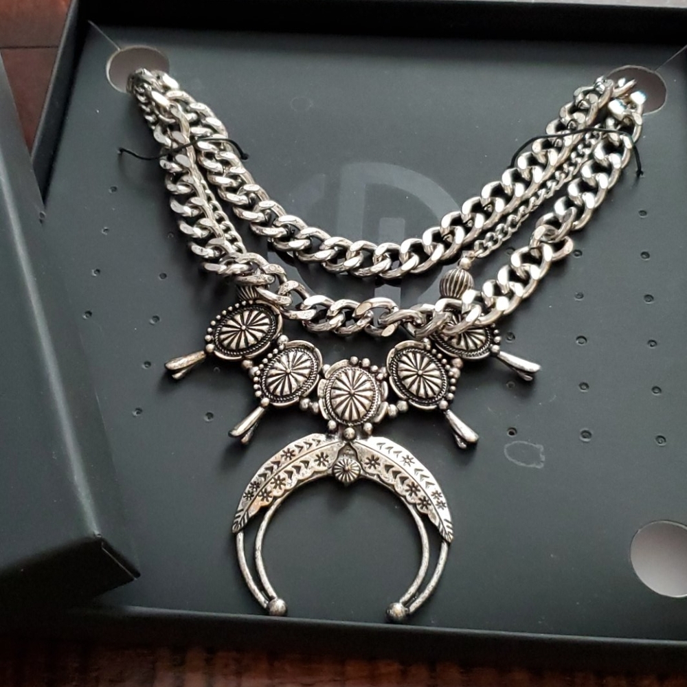 DLNLX by DYLANLEX EUC necklace